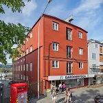 Top-floor Riverside Penthouse-parking - 1 Min Sentralstation
