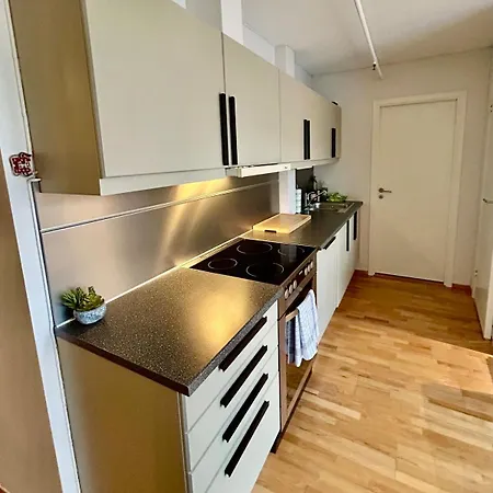 Lägenhet Riverside Family-friendly Mini Penthouse