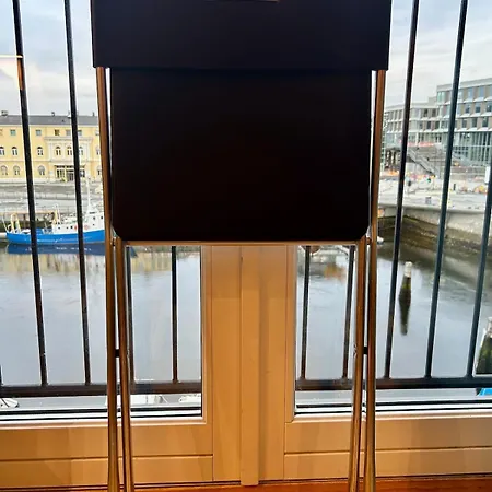 Lägenhet Riverside Family-friendly Mini Penthouse