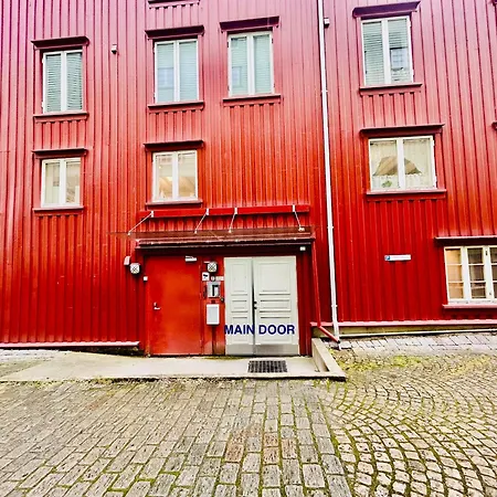 Top-Floor Riverside Penthouse-Parking - 1 Min Sentralstation * Trondheim
